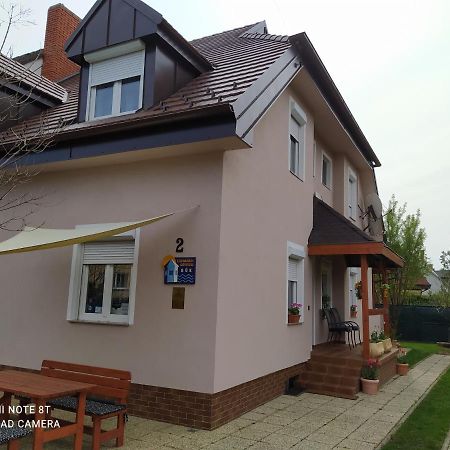 Forras-G Vendeghaz Lägenhet Bük Exteriör bild